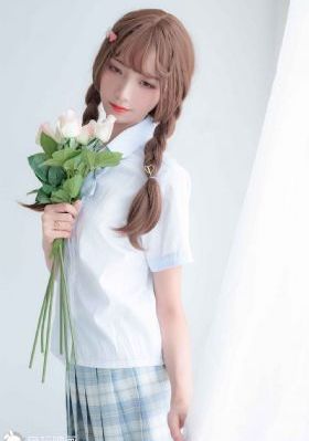 丝袜美腿亚洲欧洲国产在线播放_JVID性感写真