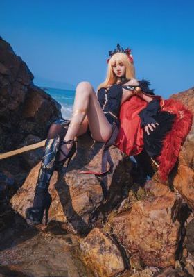 新款的欧美男士羊绒衫_BD高清在线观看